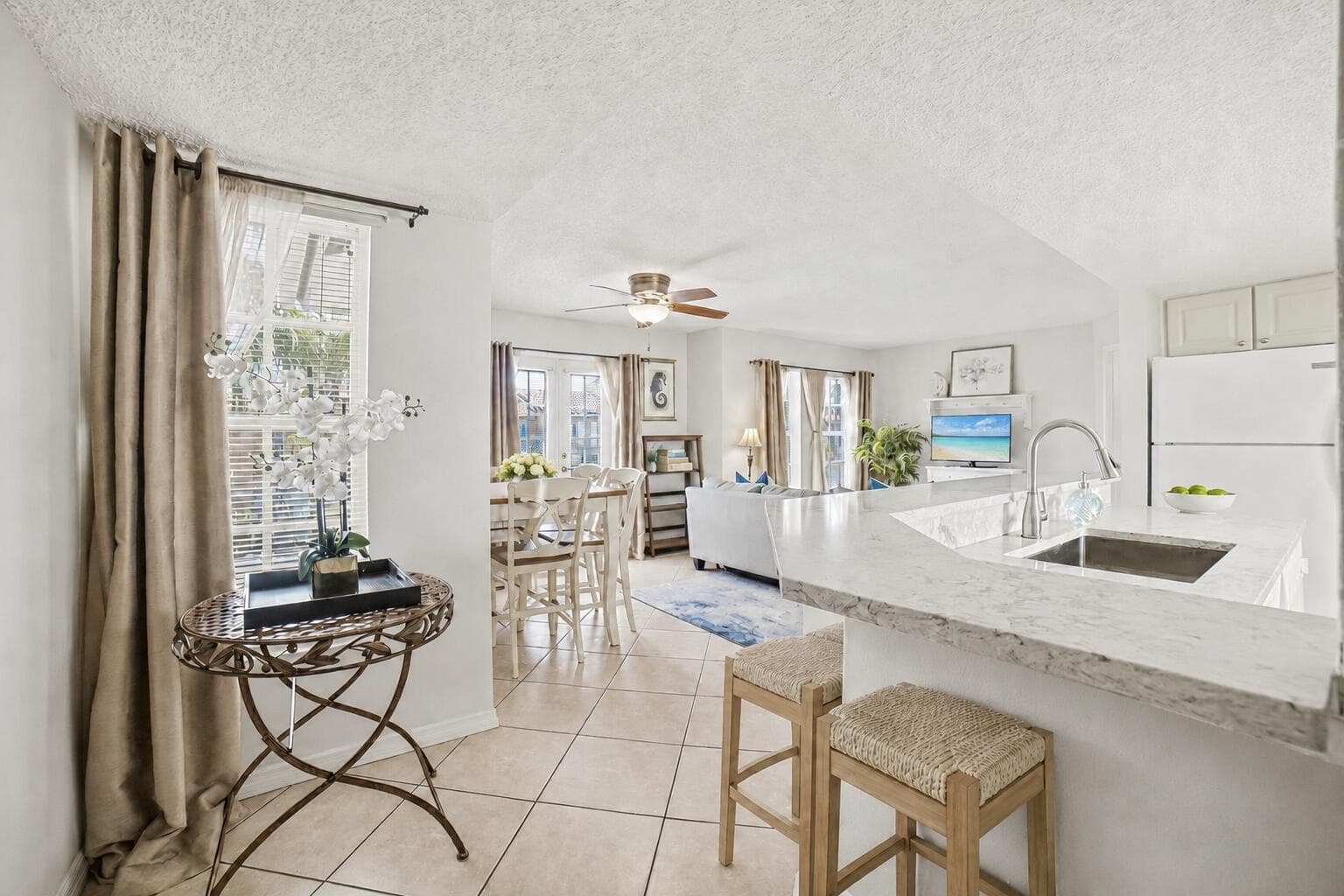 1145 Lake Shore Drive 206 photo 7
