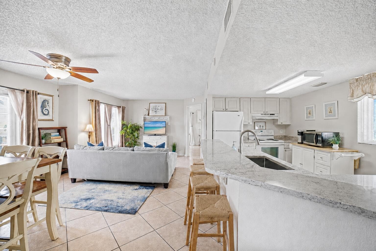 1145 Lake Shore Drive 206 photo 8