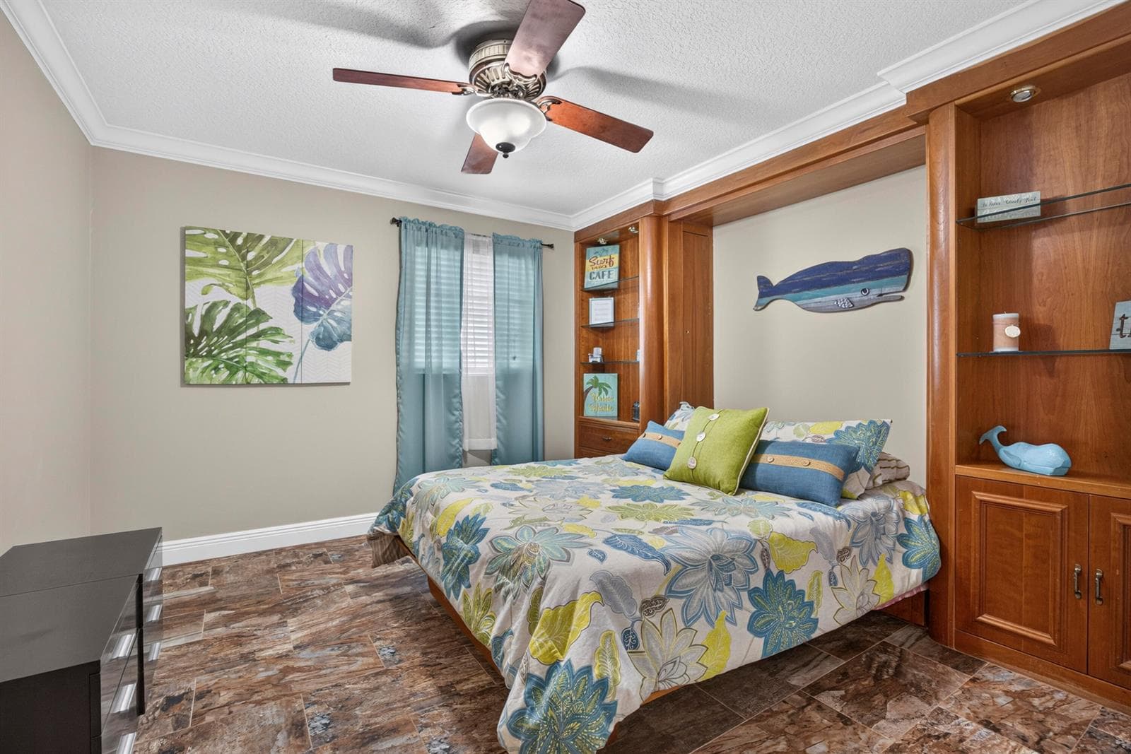 1206 S LAKE Drive 504 photo 13