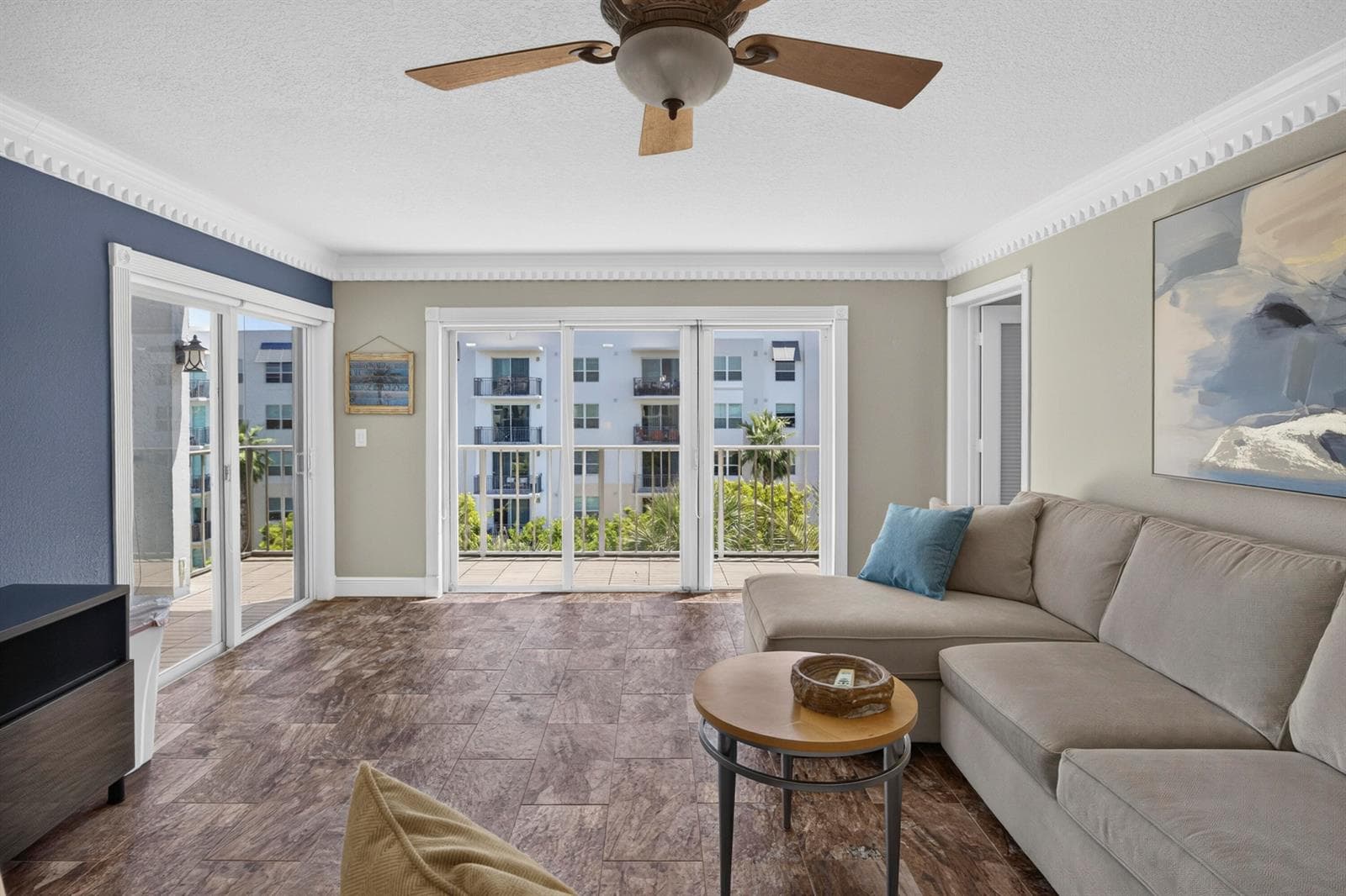 1206 S LAKE Drive 504 photo 12