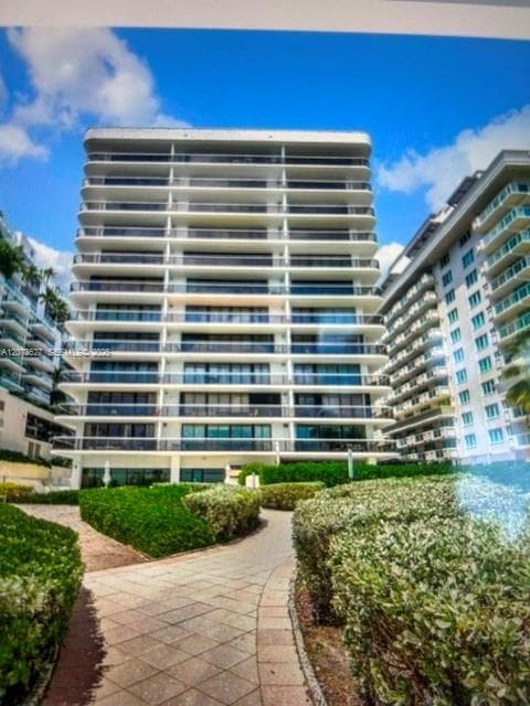 9455 Collins Ave 1102 photo 3