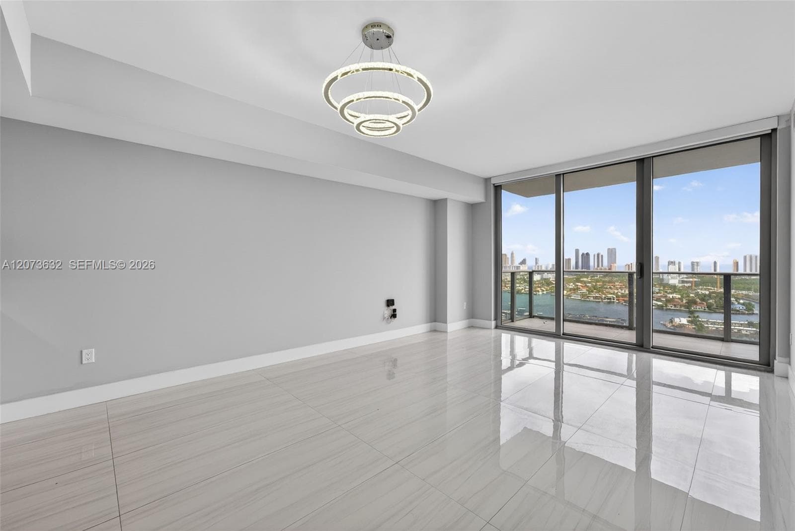 16385 Biscayne Blvd 2920 photo 8