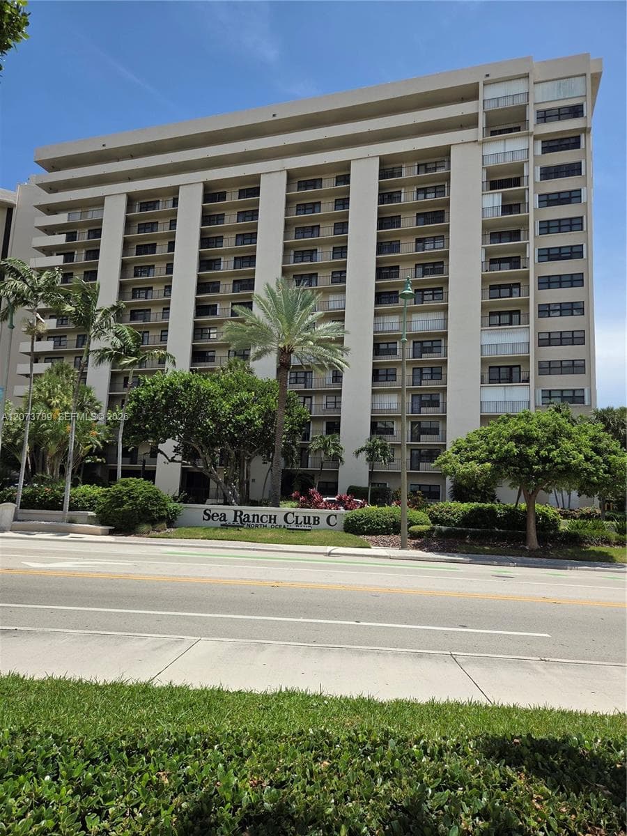 4900 N Ocean Blvd 912 photo 2