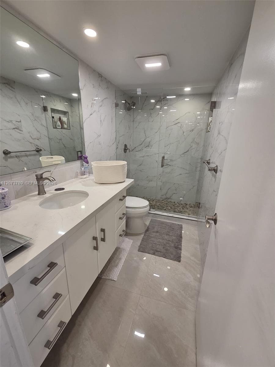 4900 N Ocean Blvd 912 photo 14