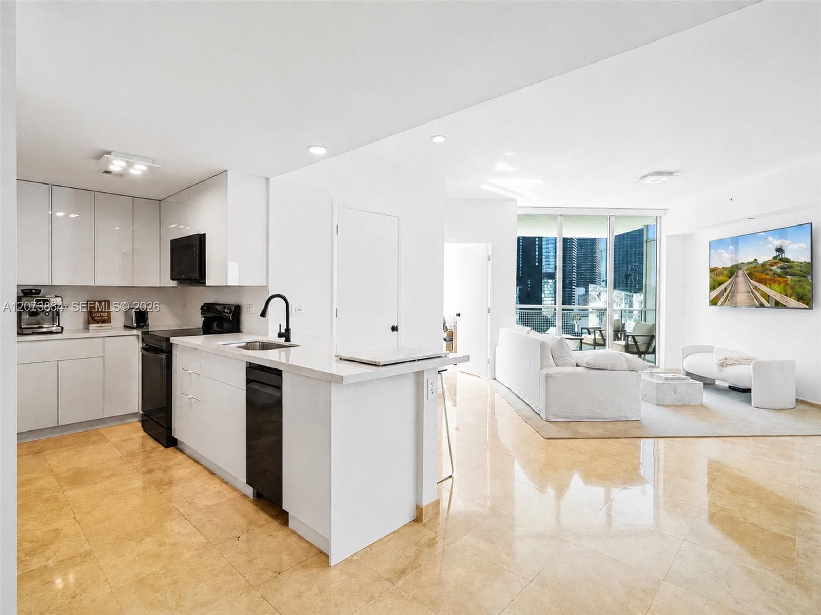 350 S Miami Ave 2304 photo 6