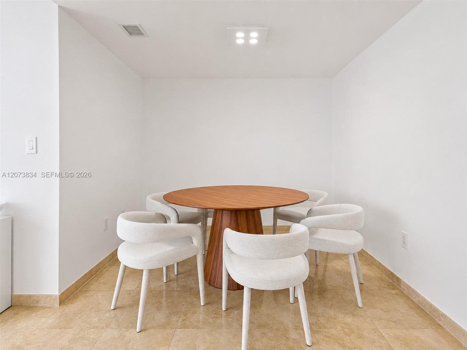 350 S Miami Ave 2304 photo 9
