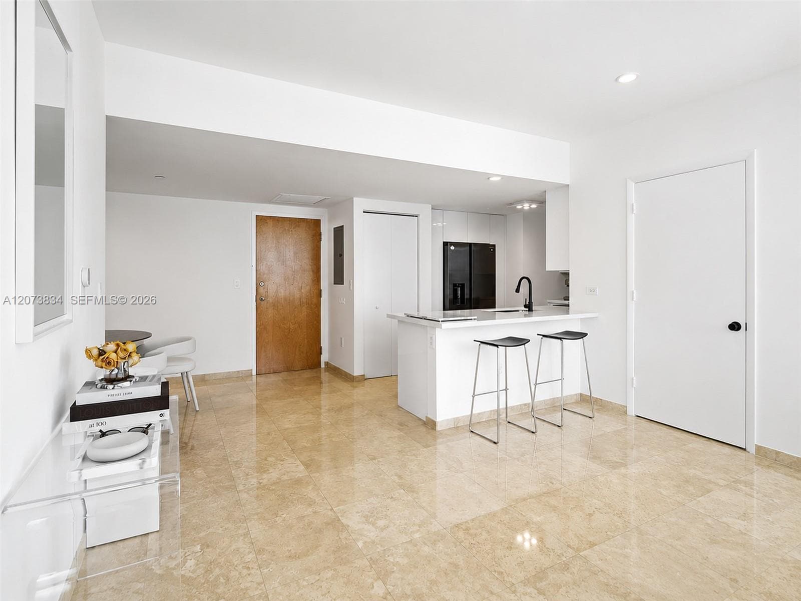 350 S Miami Ave 2304 photo 4