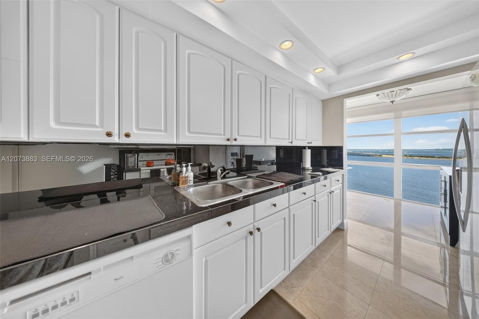 1915 Brickell Ave C1607 photo 19