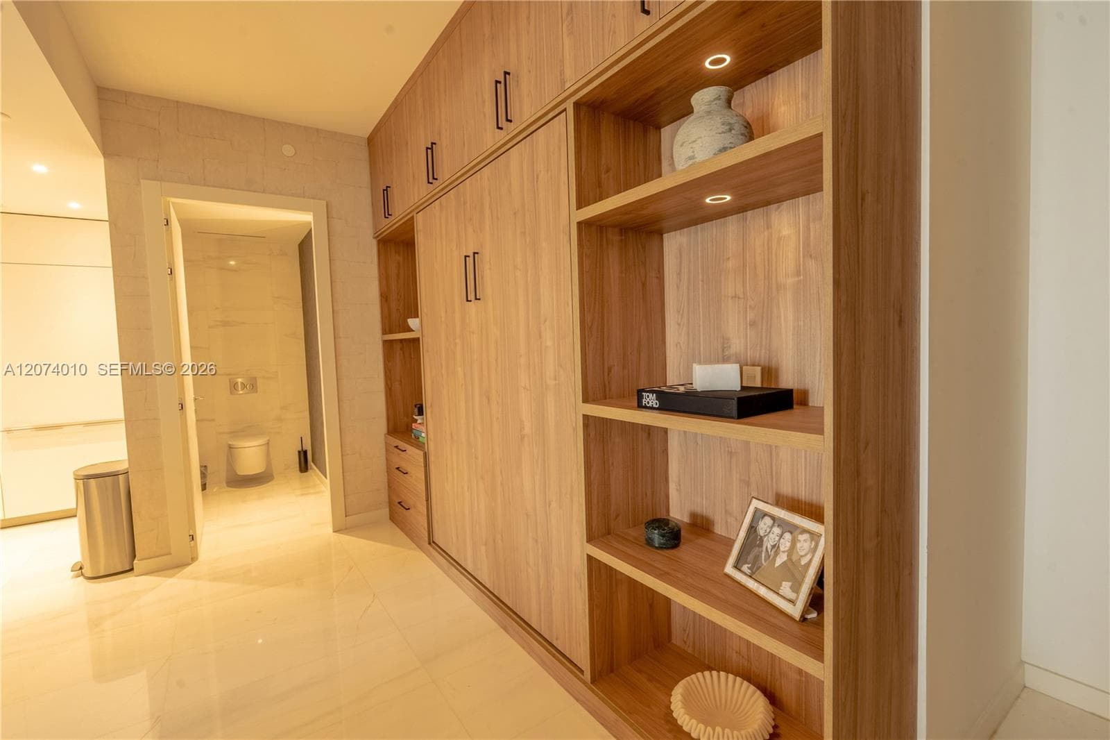 300 Biscayne Boulevard Way 3109W photo 2