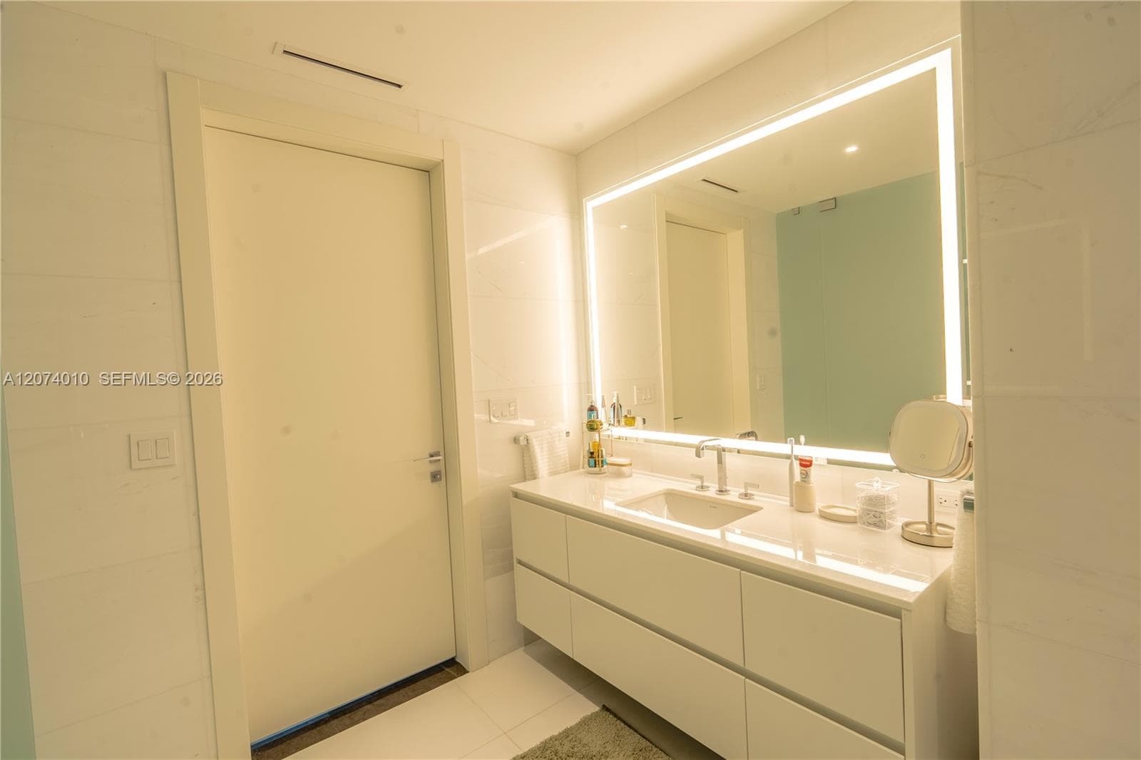 300 Biscayne Boulevard Way 3109W photo 17