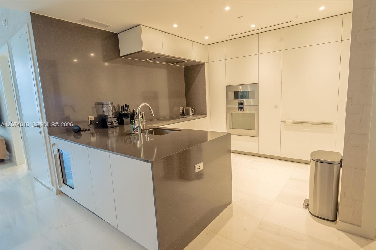 300 Biscayne Boulevard Way 3109W photo 8