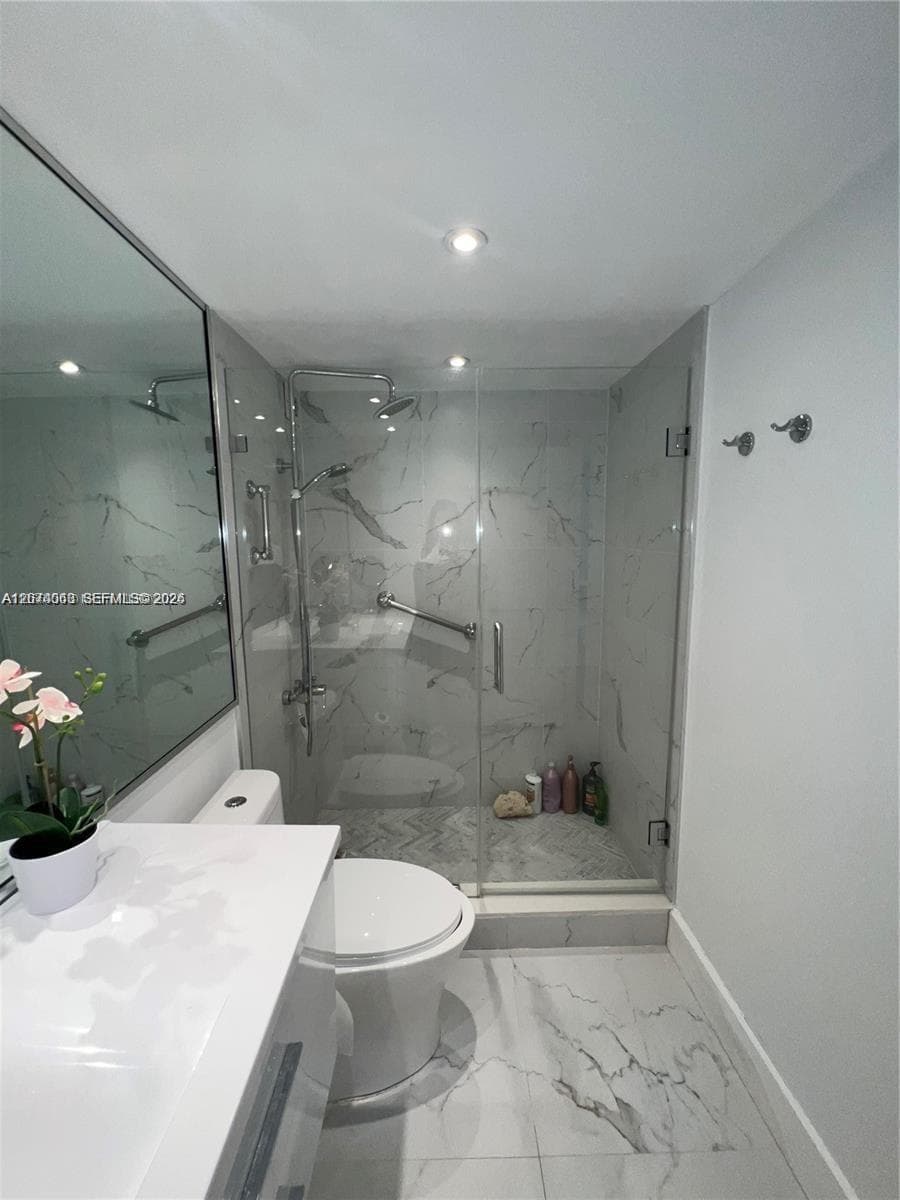 5555 Collins Ave 7T photo 9
