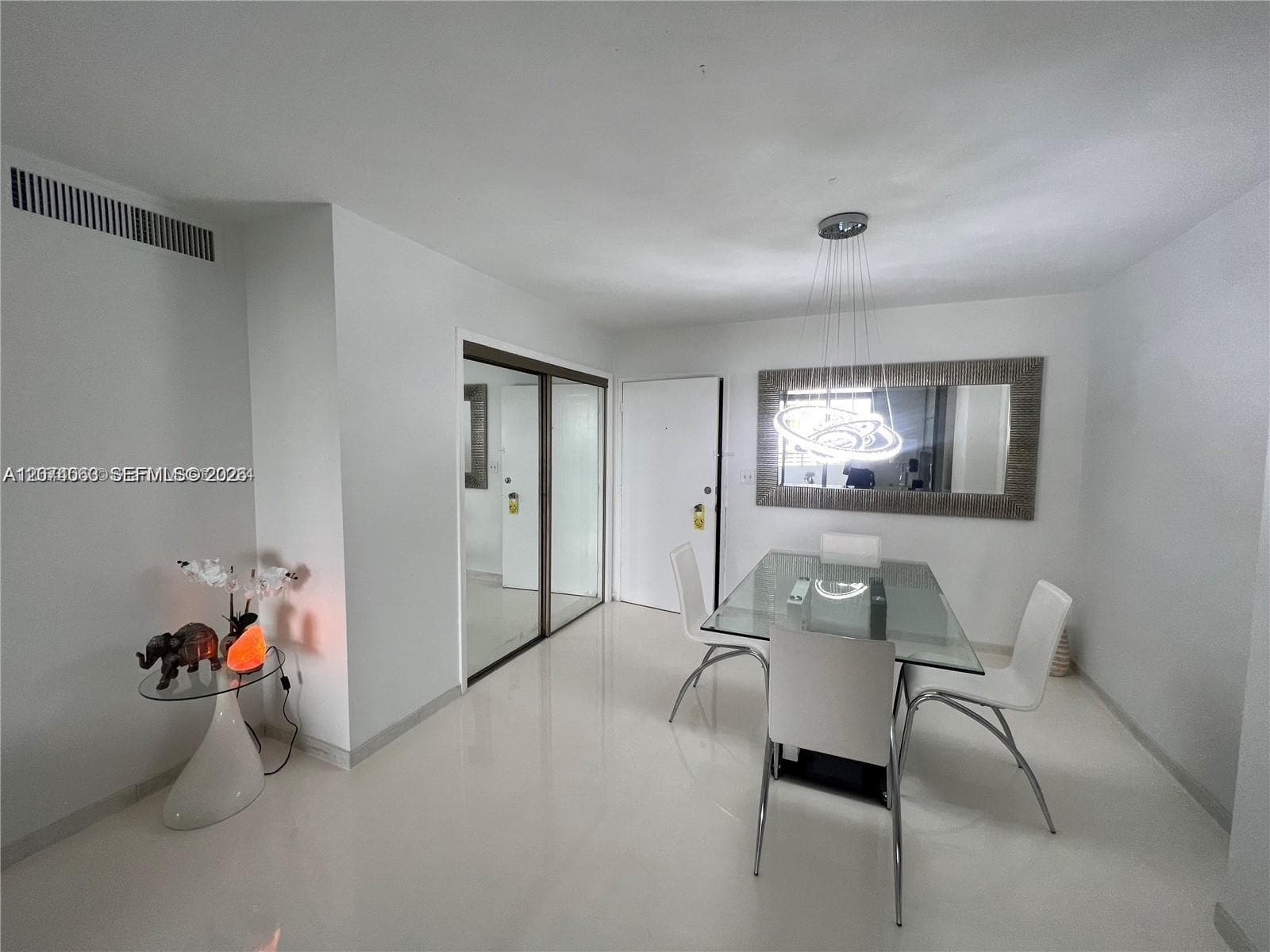 5555 Collins Ave 7T photo 18