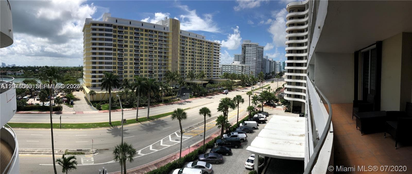 5555 Collins Ave 7T photo 4
