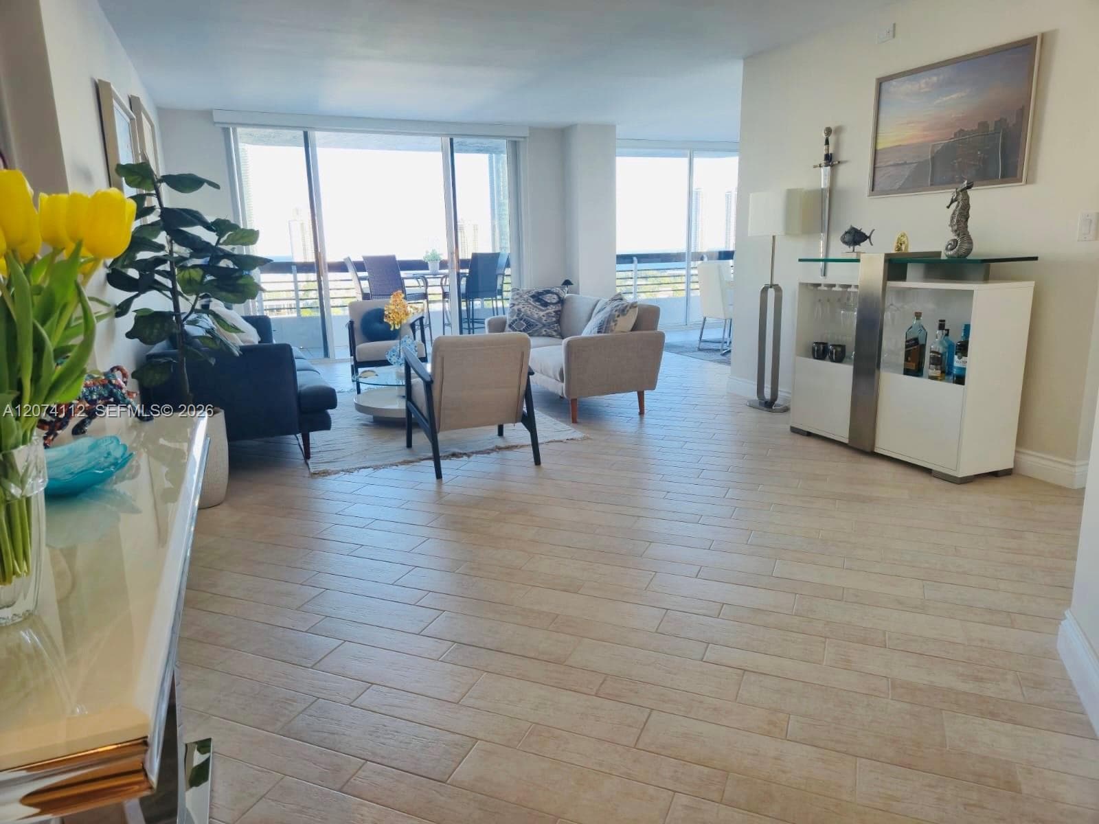 3530 Mystic Pointe Dr 2215 photo 7