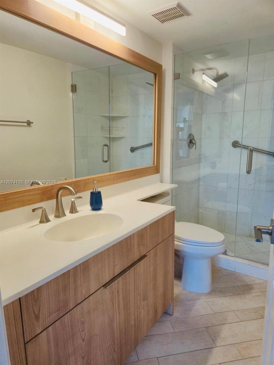 3530 Mystic Pointe Dr 2215 photo 21