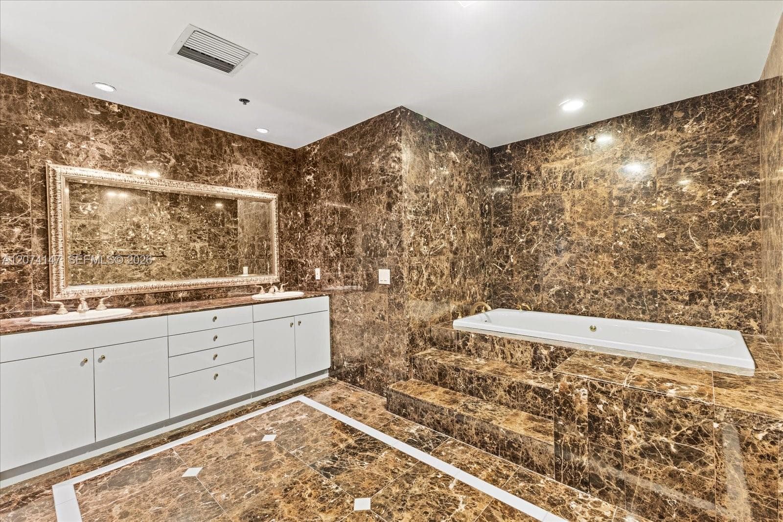 2134 Fisher Island Dr 2134 photo 24