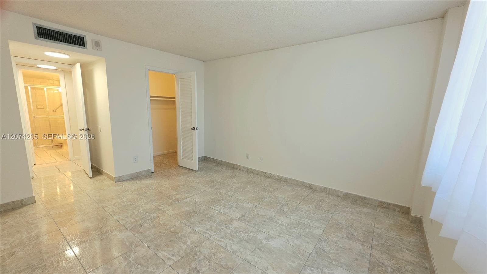 1849 S Ocean Dr 202 photo 16