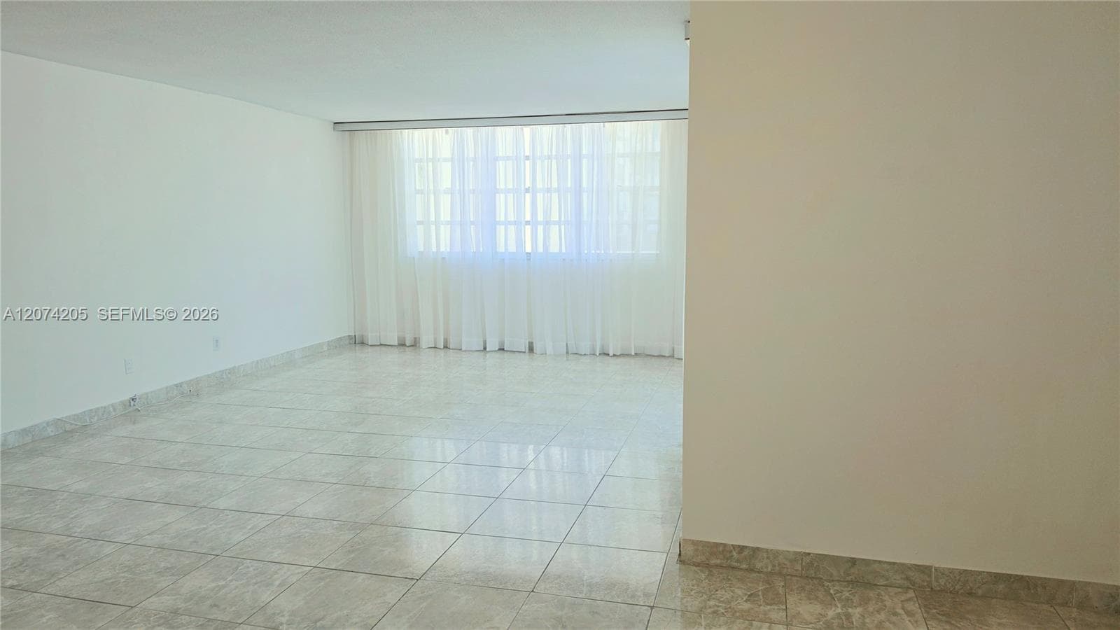1849 S Ocean Dr 202 photo 9