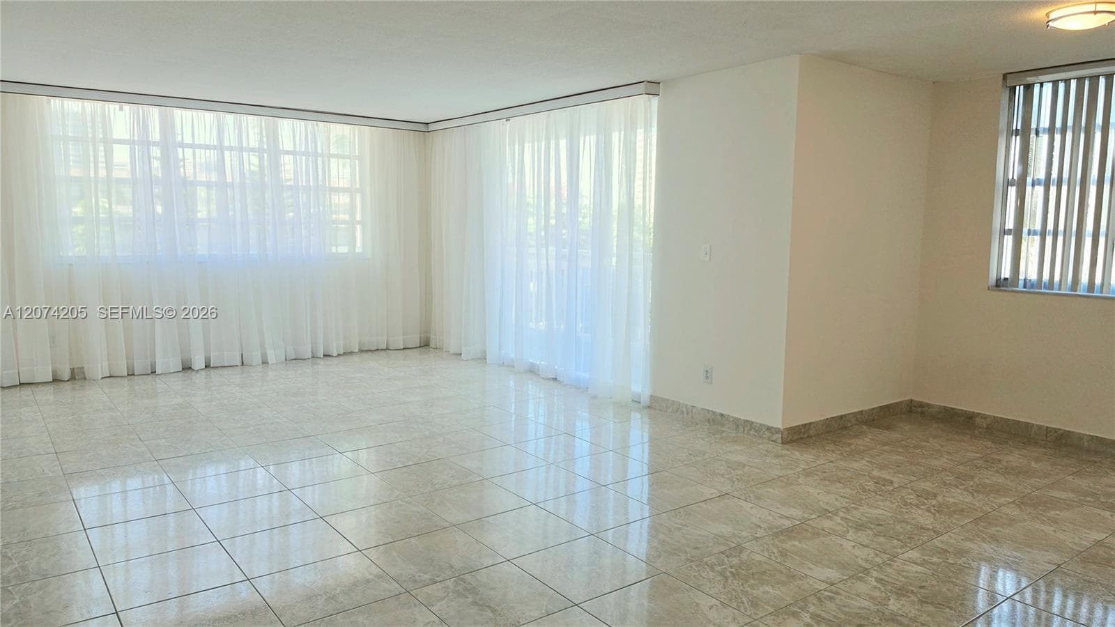 1849 S Ocean Dr 202 photo 10