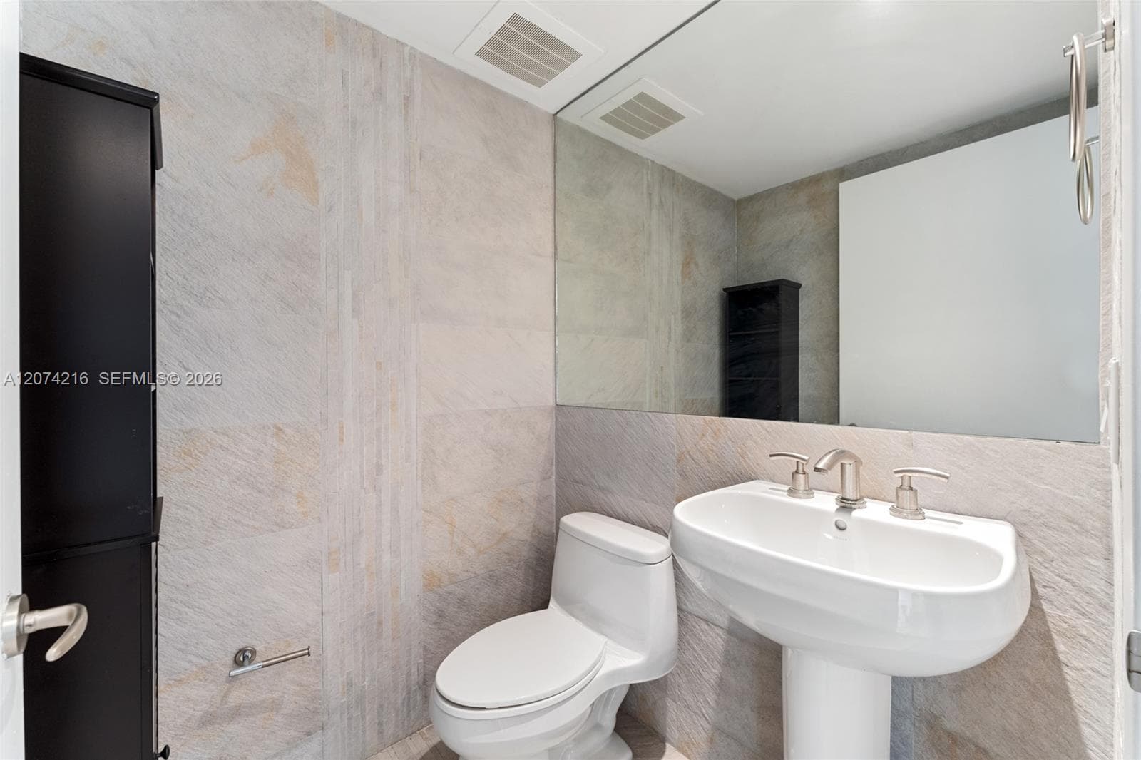 901 Brickell Key Blvd 2801 photo 4