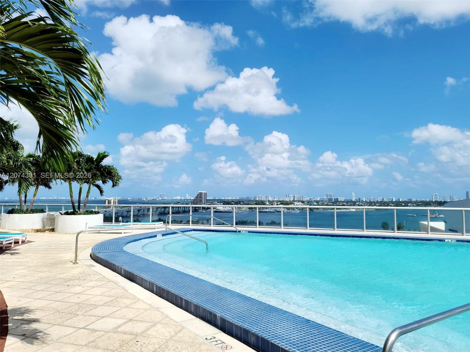 888 Biscayne Blvd 1610 photo 13