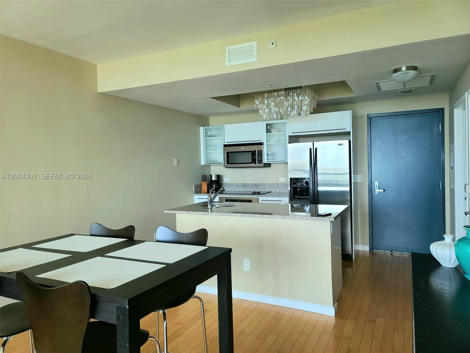 888 Biscayne Blvd 1610 photo 7