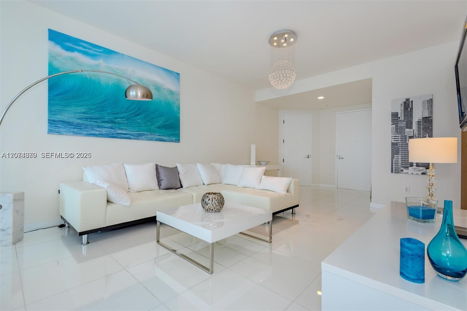 18201 Collins Ave 4409 photo 3