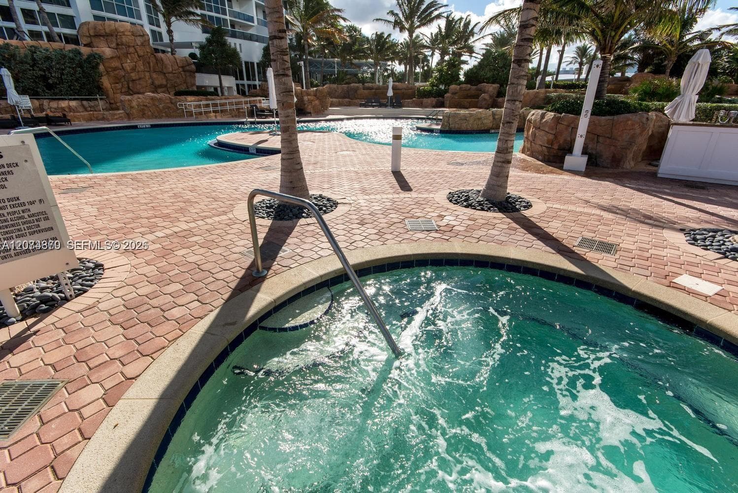 18201 Collins Ave 4409 photo 21
