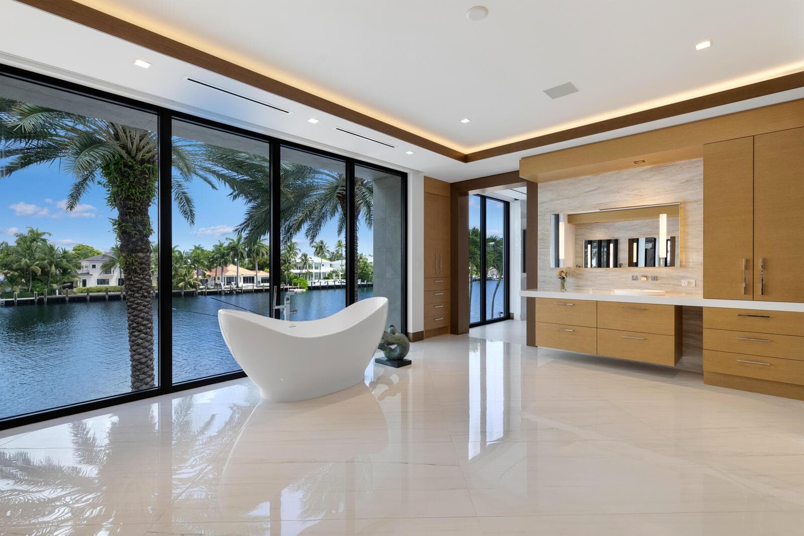 200 Fiesta Way photo 6
