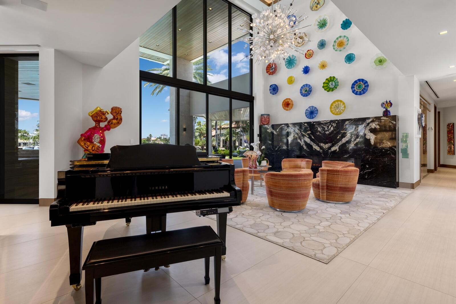 200 Fiesta Way photo 12