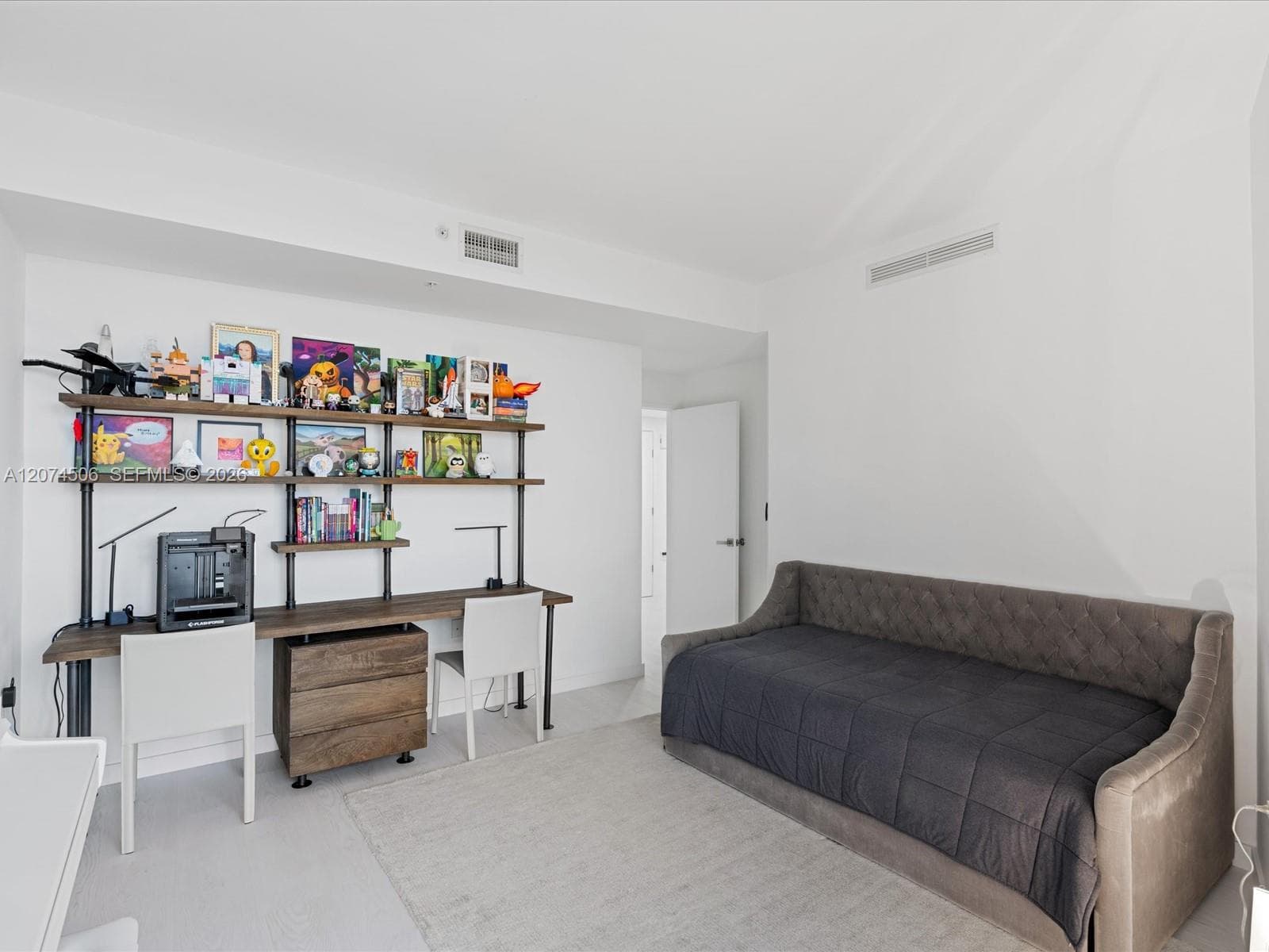 16275 Collins Ave 1804 photo 13