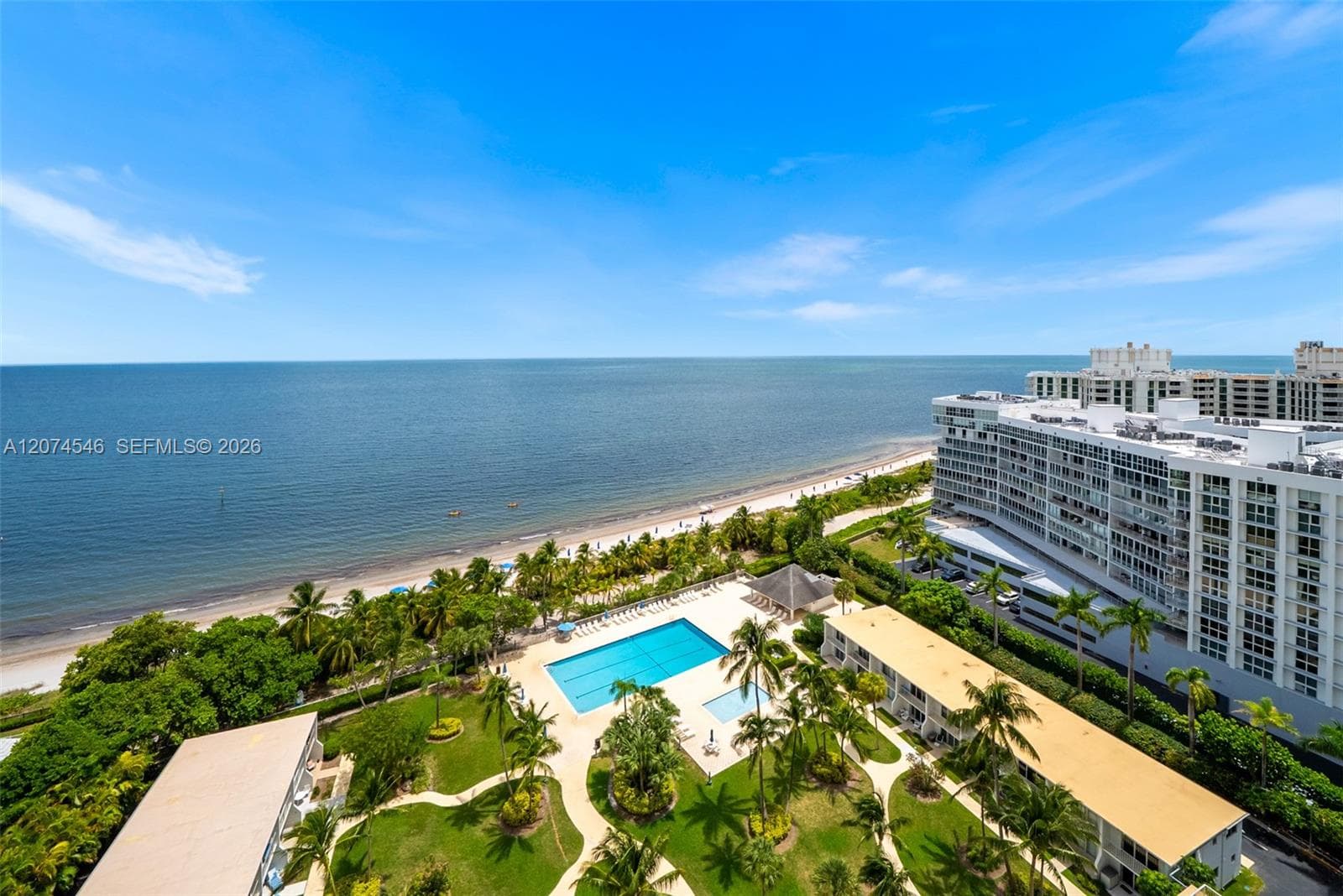 881 Ocean Dr 16F photo 2