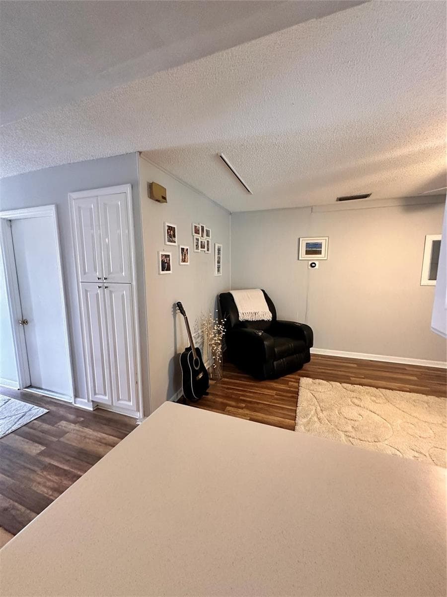 1098 NW 15TH Avenue photo 16