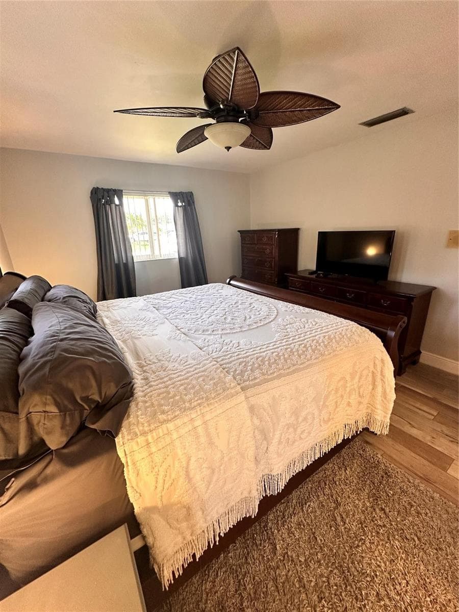 1098 NW 15TH Avenue photo 22