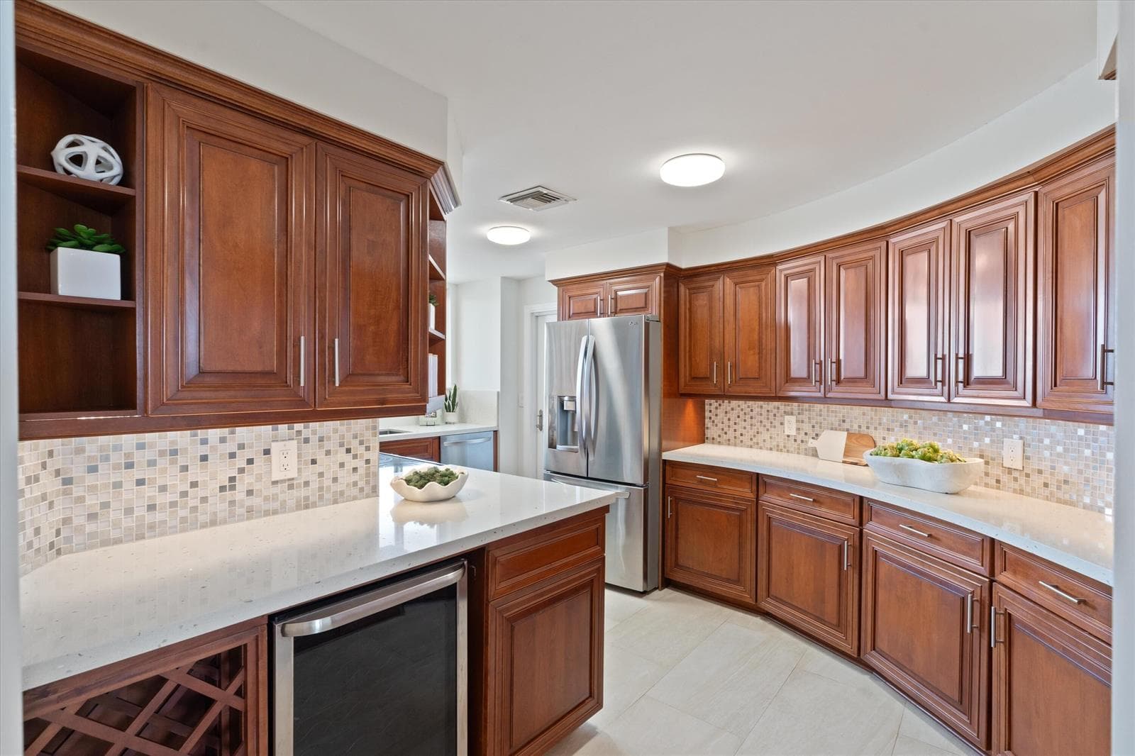 333 SUNSET Drive 502 photo 11