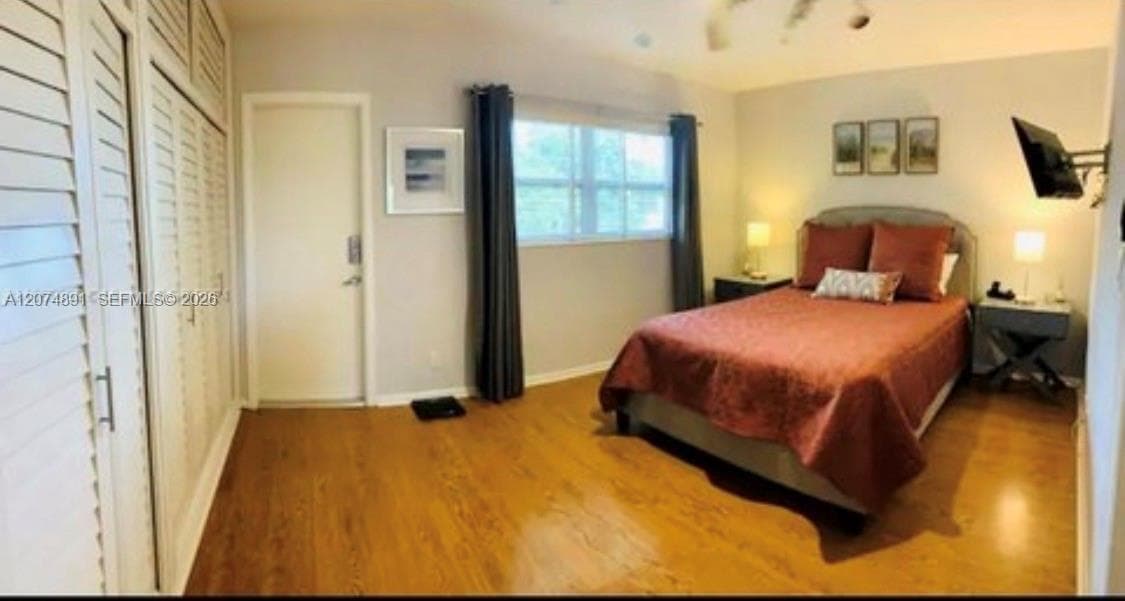 815 Middle River Dr 304 photo 21