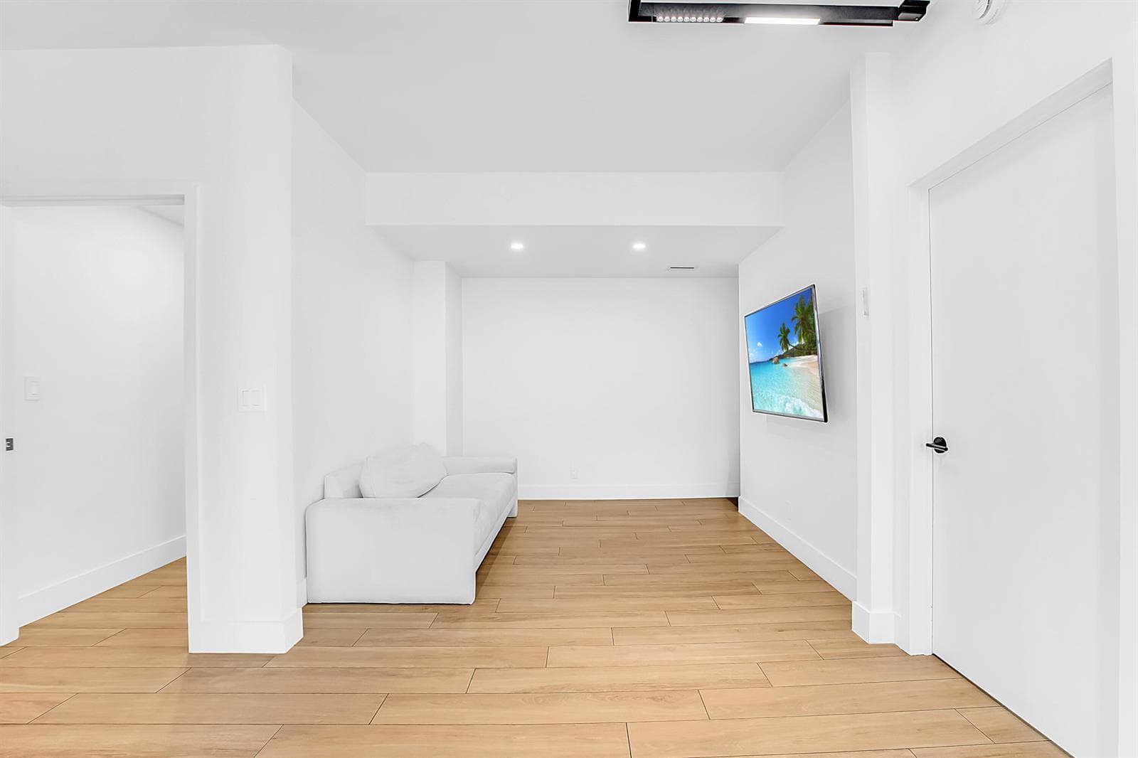 1865 S Ocean Drive 21c photo 10
