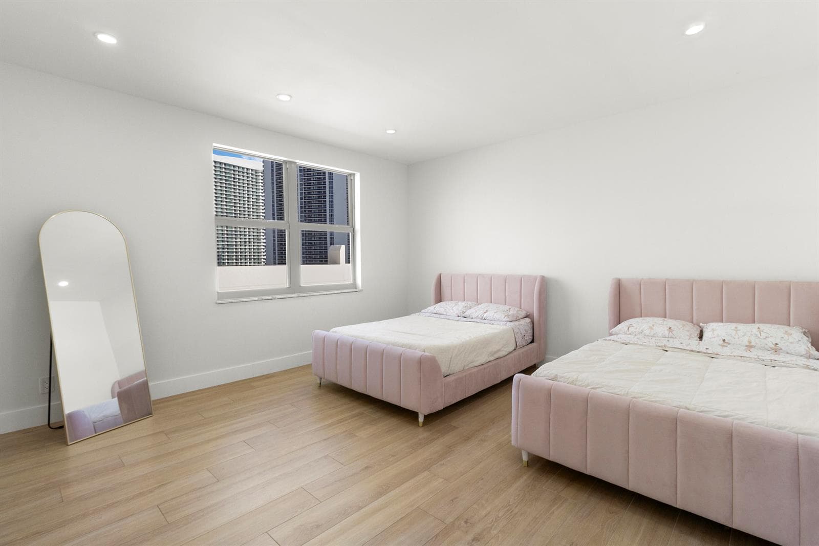 1865 S Ocean Drive 21c photo 19