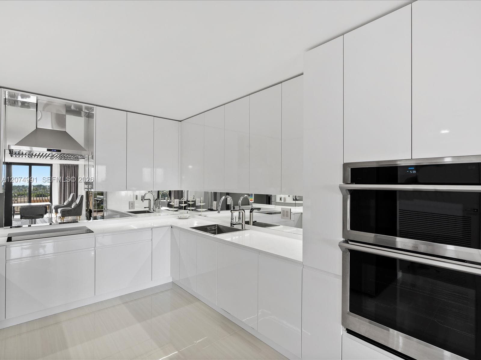 8877 Collins Ave 704 photo 12