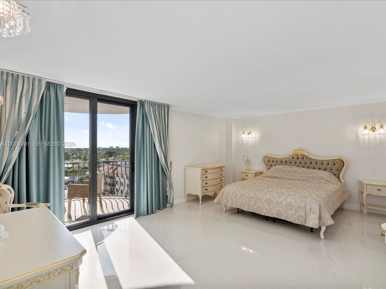 8877 Collins Ave 704 photo 20