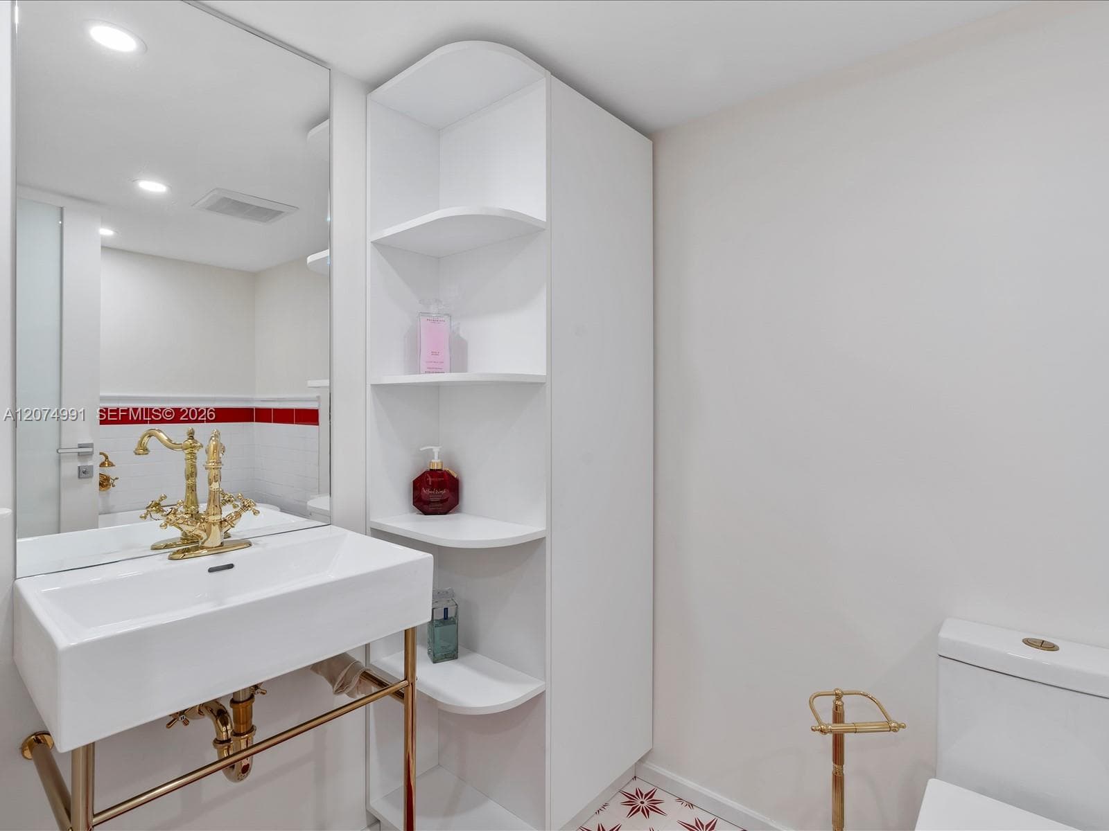 8877 Collins Ave 704 photo 15