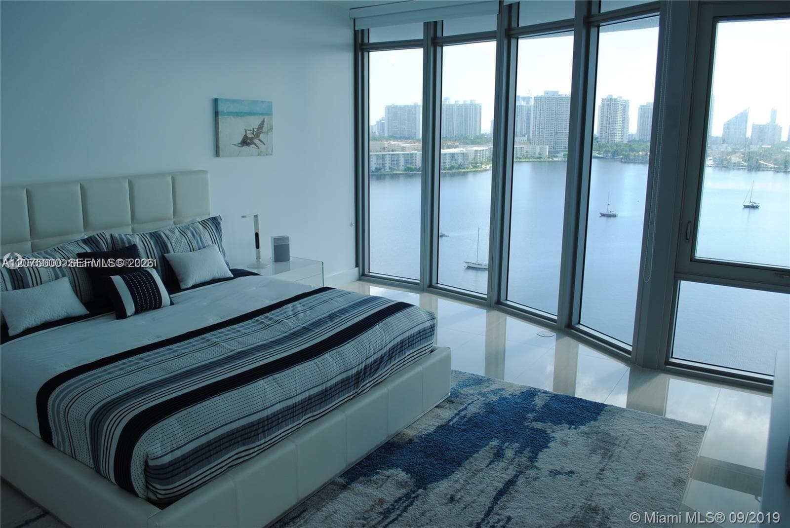 17301 Biscayne Blvd 1211 photo 5