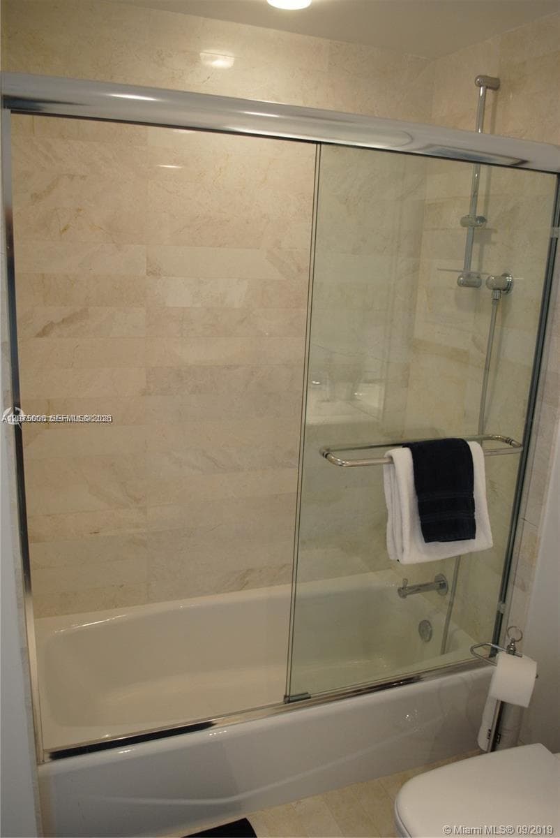17301 Biscayne Blvd 1211 photo 20