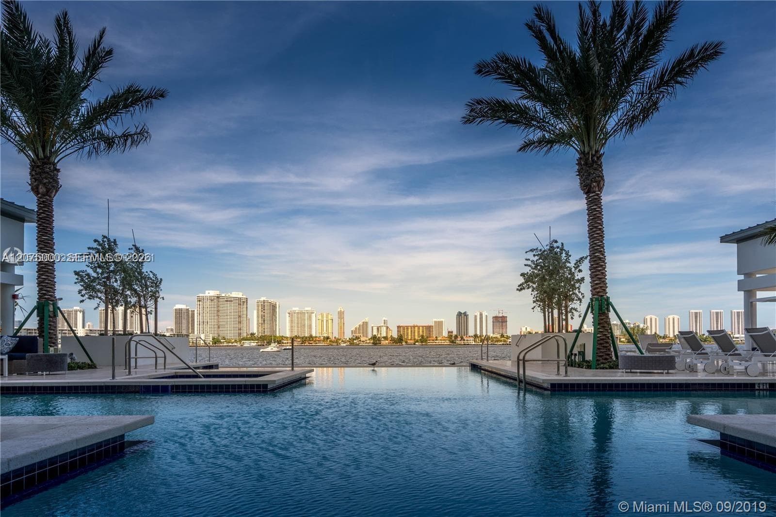 17301 Biscayne Blvd 1211 photo 24