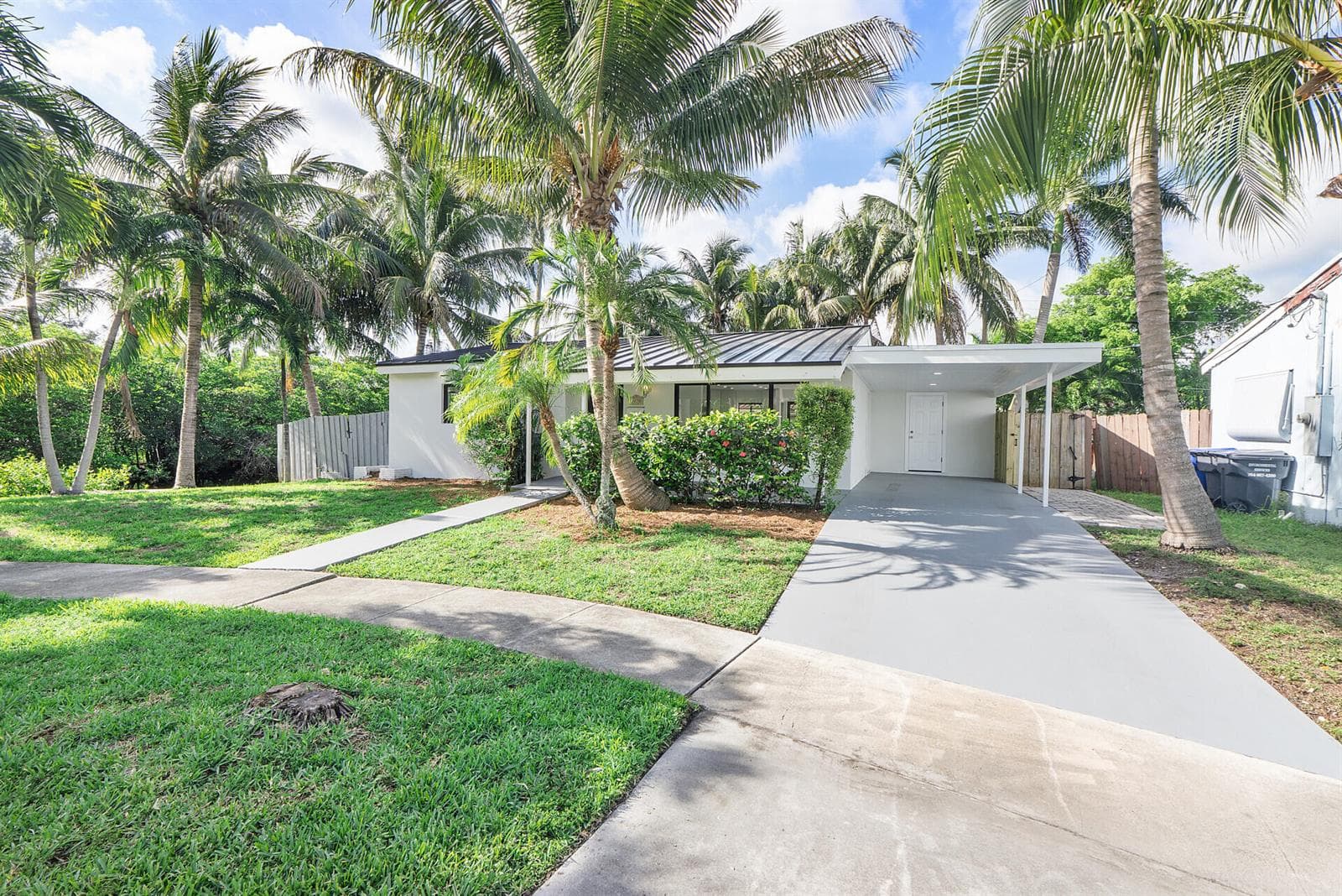 3030 ARTHUR Street photo 1