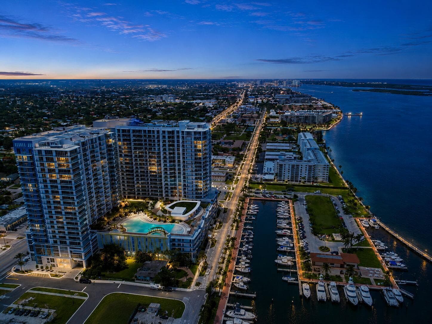 220 Lake Shore Drive 621 photo 1