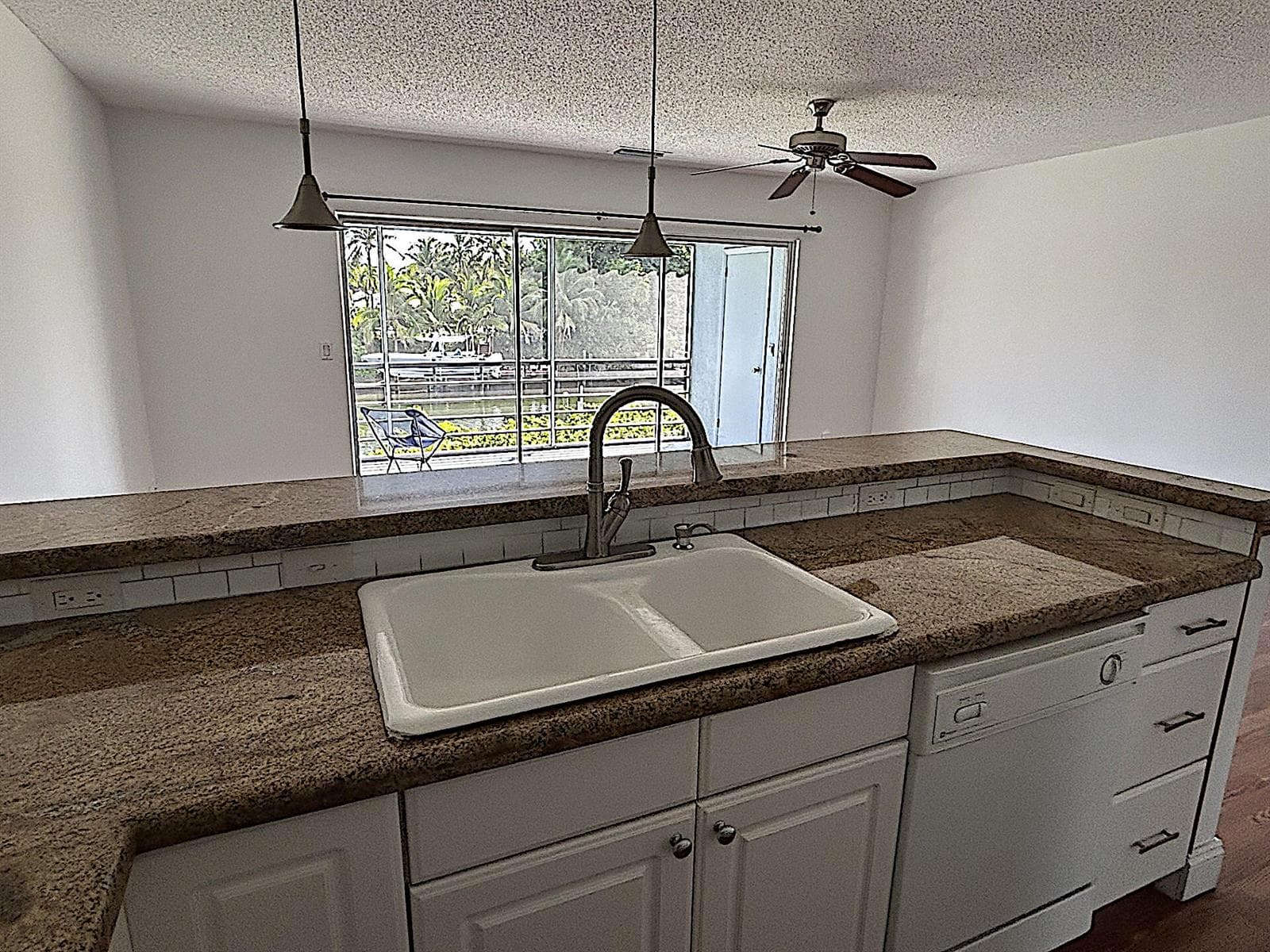342 Southwind Drive 203 photo 7