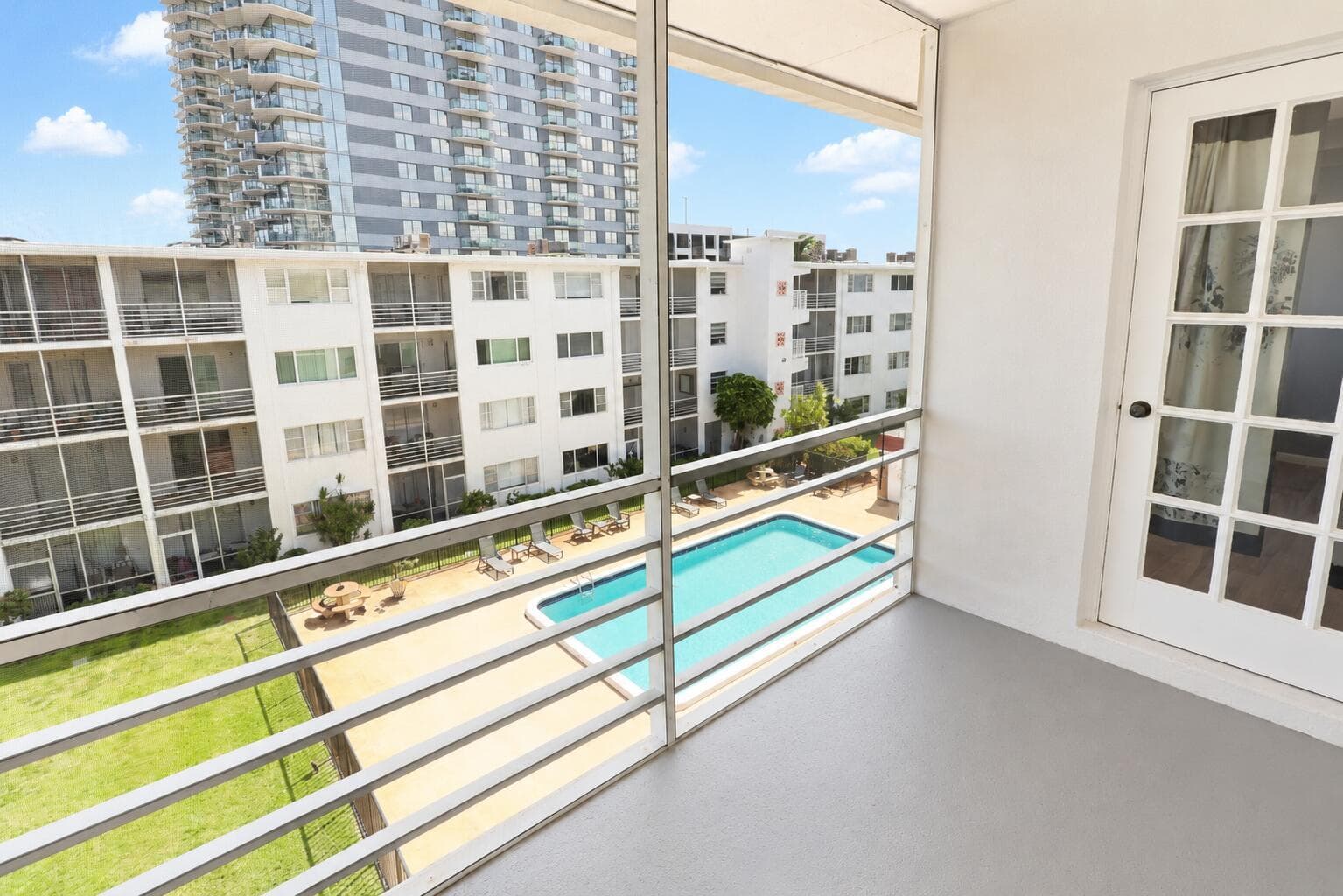 4500 N FLAGLER Drive B21 photo 8