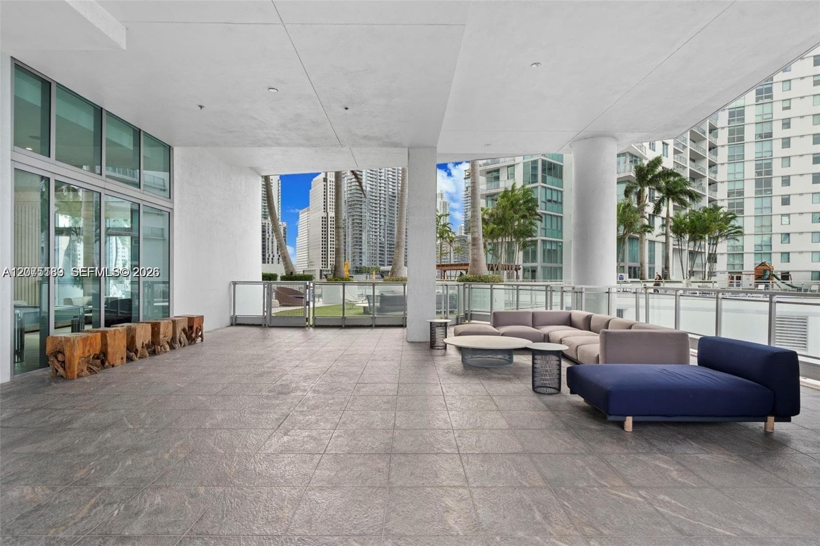 90 SW 3RD STREET 3703-1 photo 25
